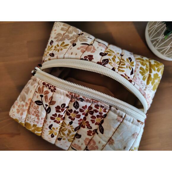 NEW Personalized / Quilted/ Handmade BOXY BAG! DESERT FLORALS / SMALL - Picture 2 of 6